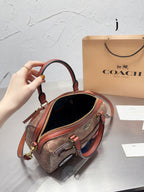 LO - CCH Bags - 390
