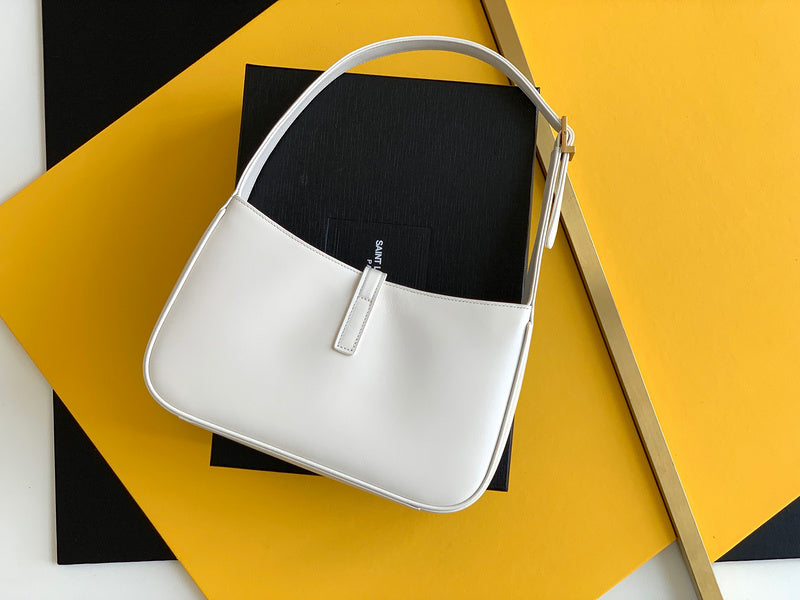 BB - YSL Bag - 4125