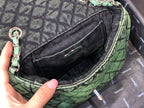 LO - CHL Bags - 1949
