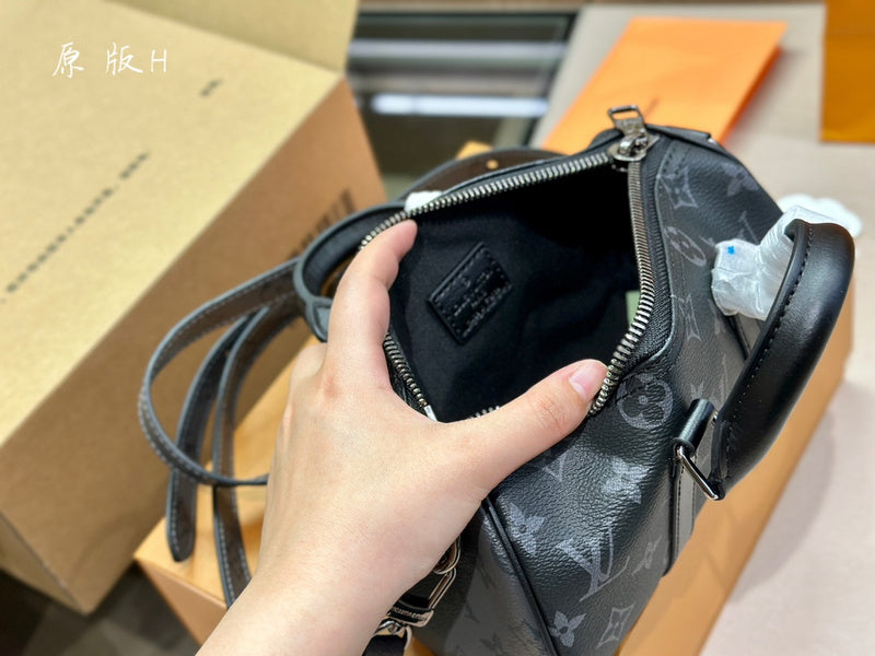 LO - LV Bags - 15040