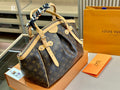 LO - LV Bags - 15011