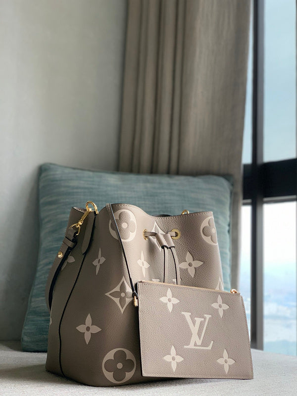 LO - LV Bags - 16165