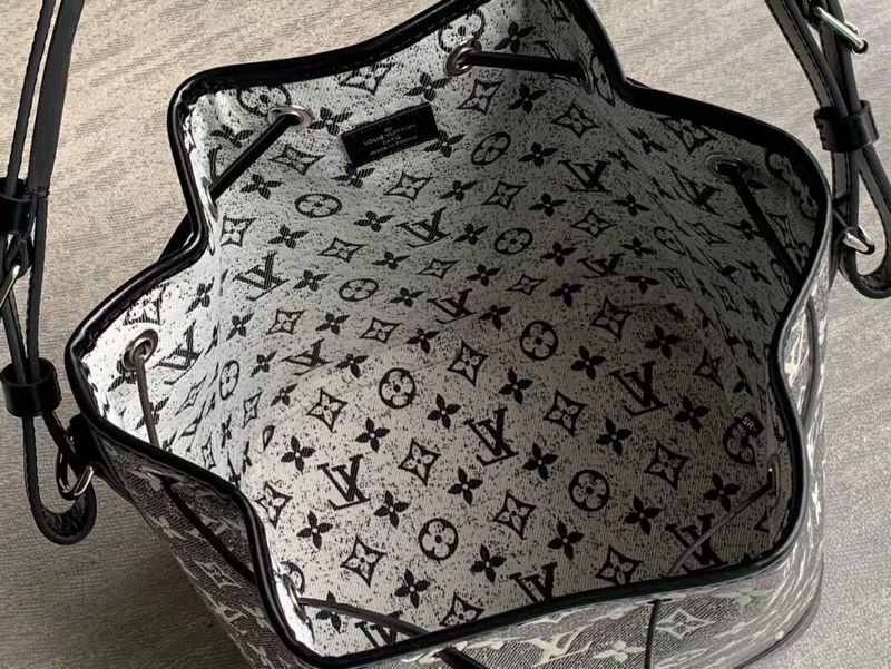 LO - LV Bags - 16023