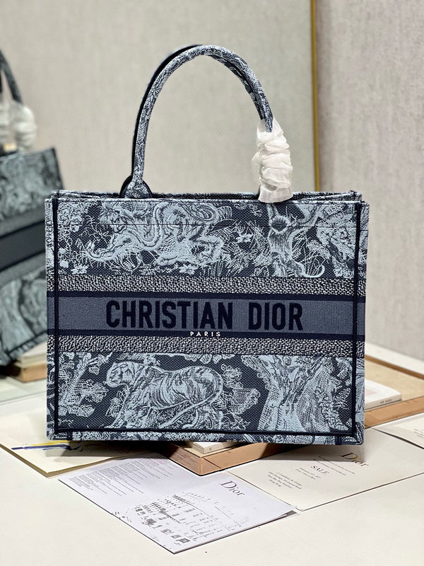 Lusso Official - DYOR   BAGS - 180
