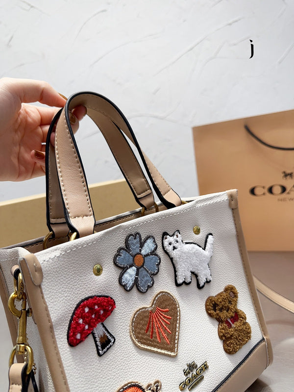 LO - CCH Bags - 281