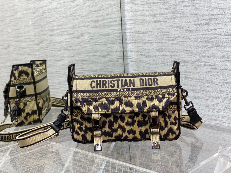 LO  - DOR FASHION BAGS - 2202