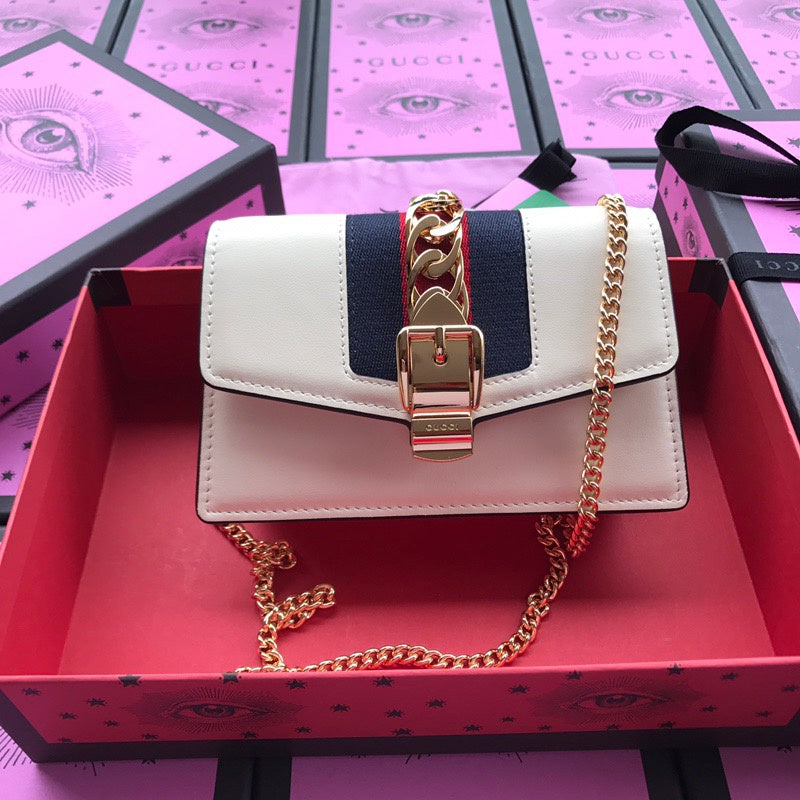 LO - GCC Bags - 6363