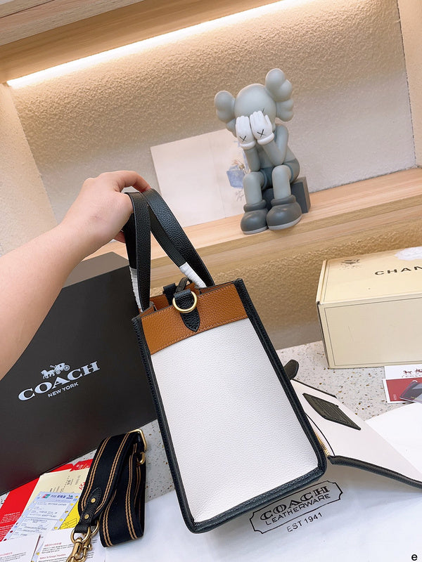 LO - CCH Bags - 037