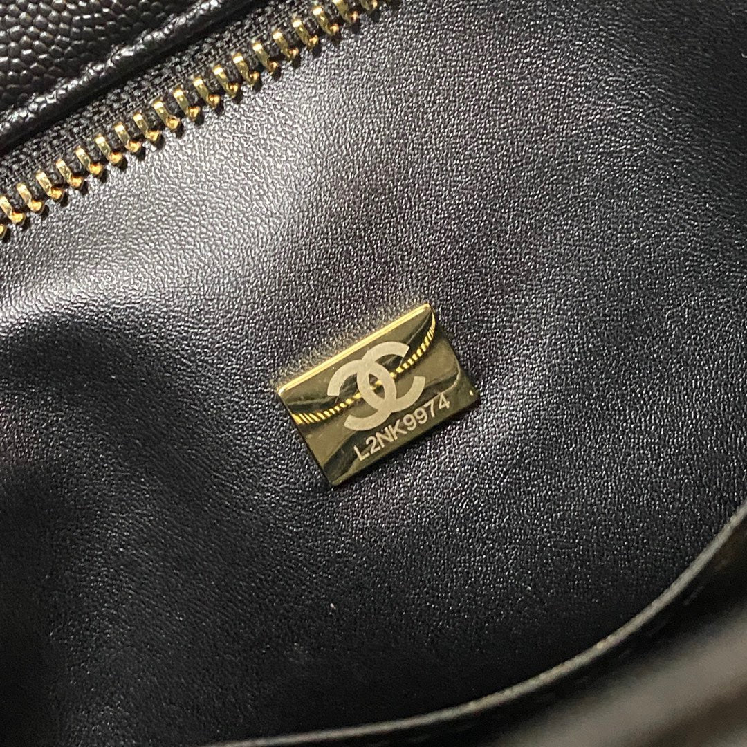 CHL - Medallion Tote Gold Hardware Caviar Black For Women Handbags, Shoulder Bags 15.6in/32LO
