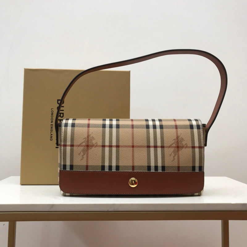 LO - B-BERRY BAGS - 582