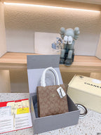 LO - CCH Bags - 107