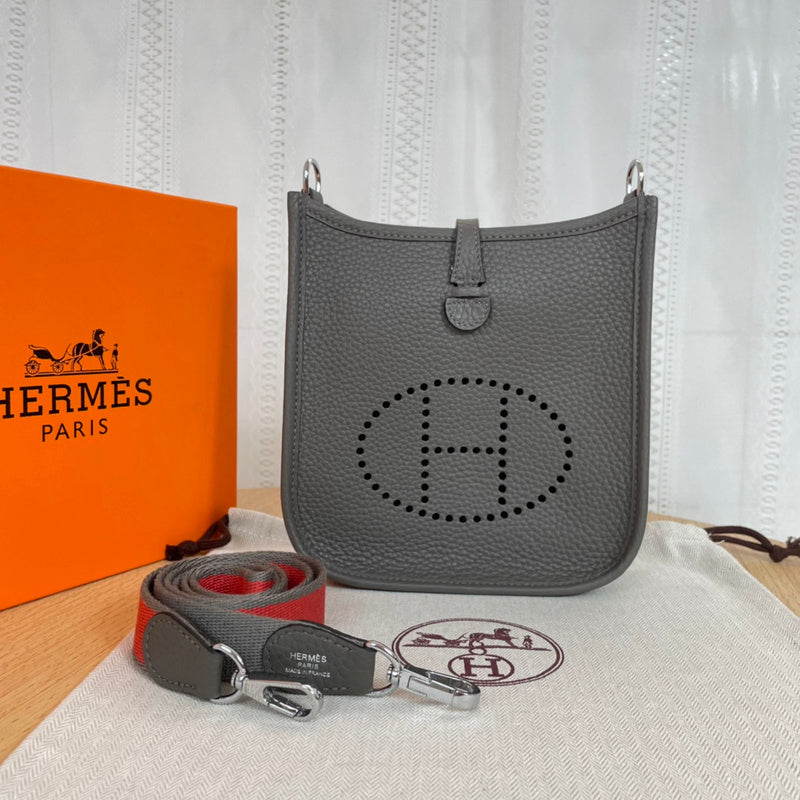LO - HRMS DESIGNER BAGS - WOMEN BAGS - 939