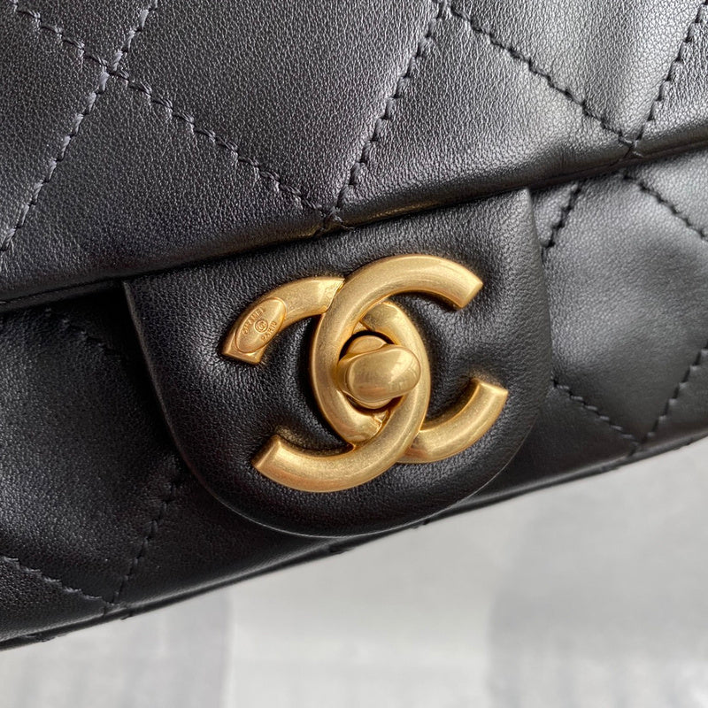 LO - CHL  BAGS FOR WOMEN - FASHION LUXURY BAGS - 823