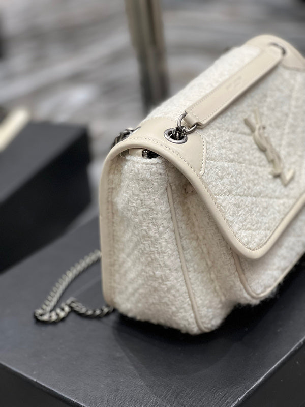 BB - YSL Bag - 4221