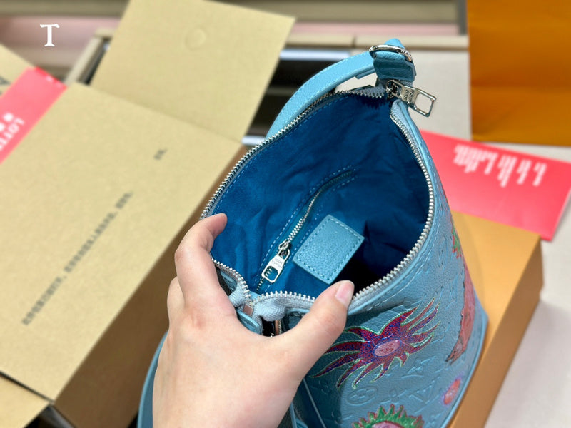 LO - LV Bags - 15096
