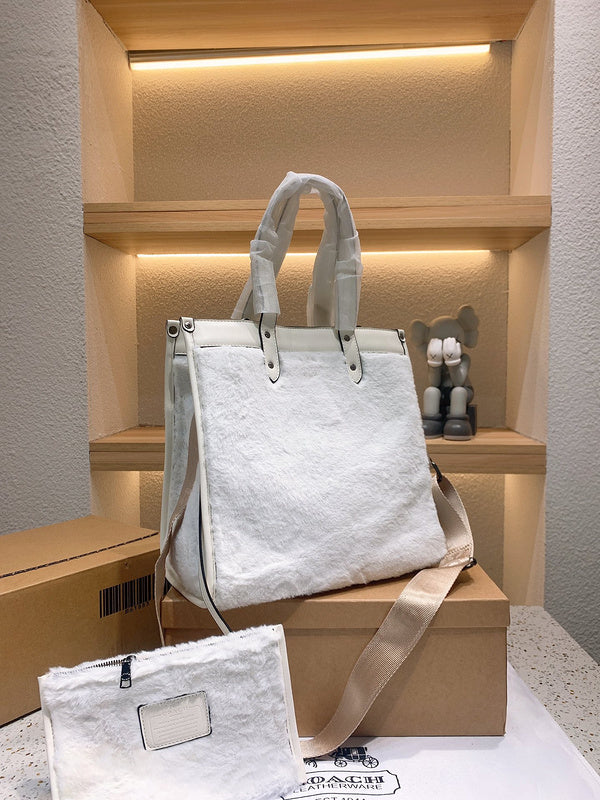 LO - CCH Bags - 491