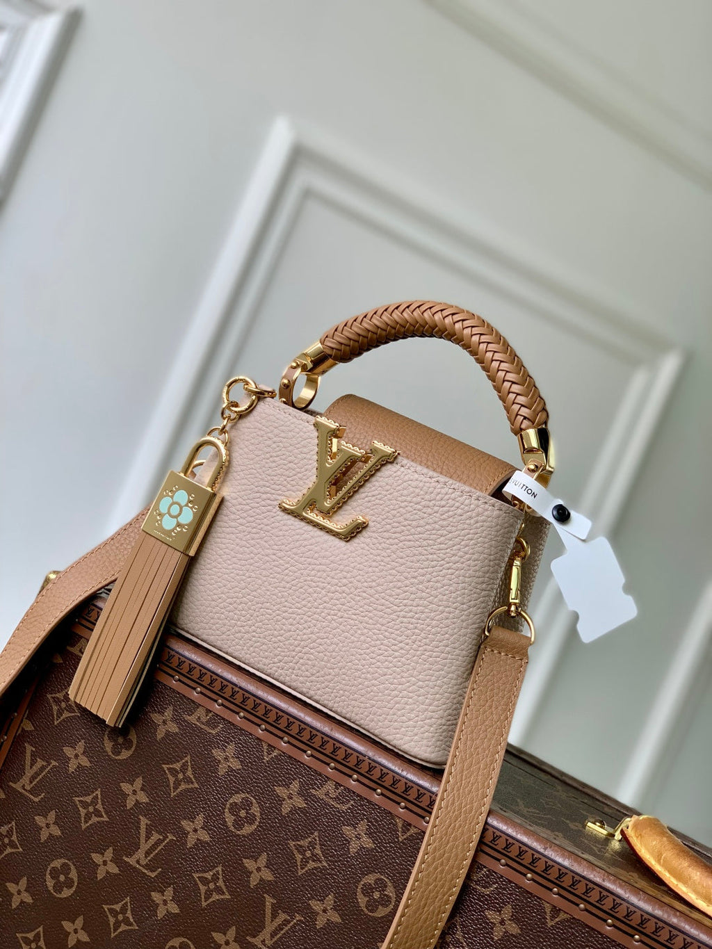 LV 2025 Capucines BB Bag Cream mix Arizona Beige Taurillon Leather 347423