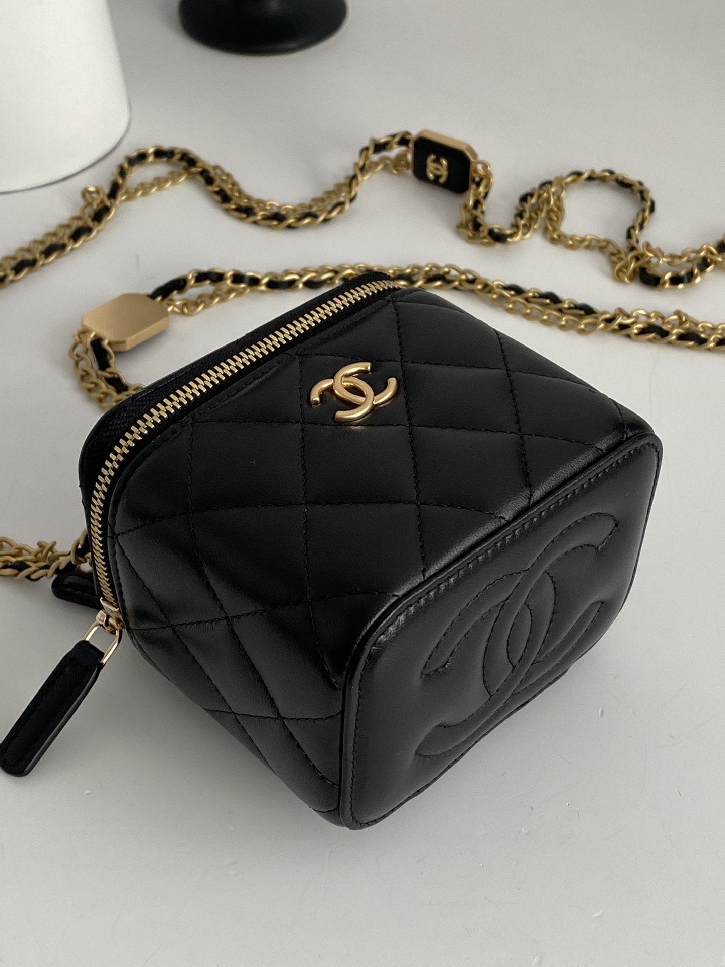 CHL - Small Vanity With Chain Black For Women Bags 4.3in/11LO