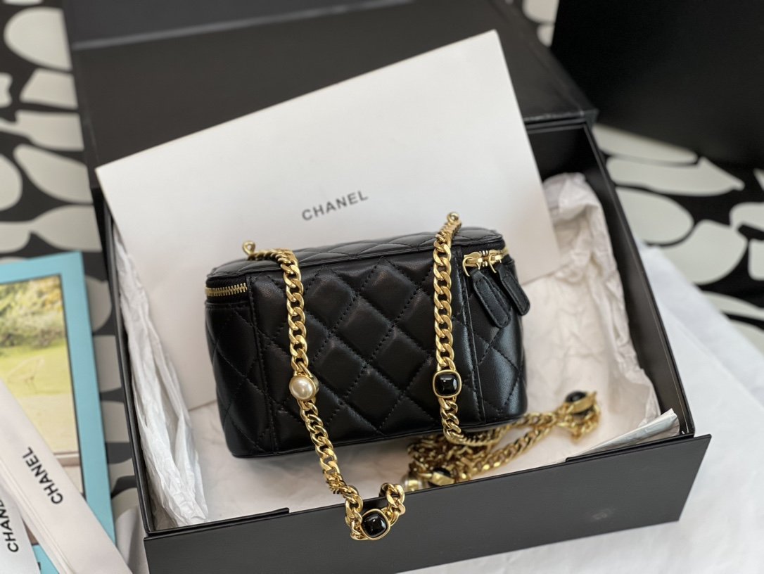 CHL - Vanity With Chain Black For Women Bags 6.2in/16LO