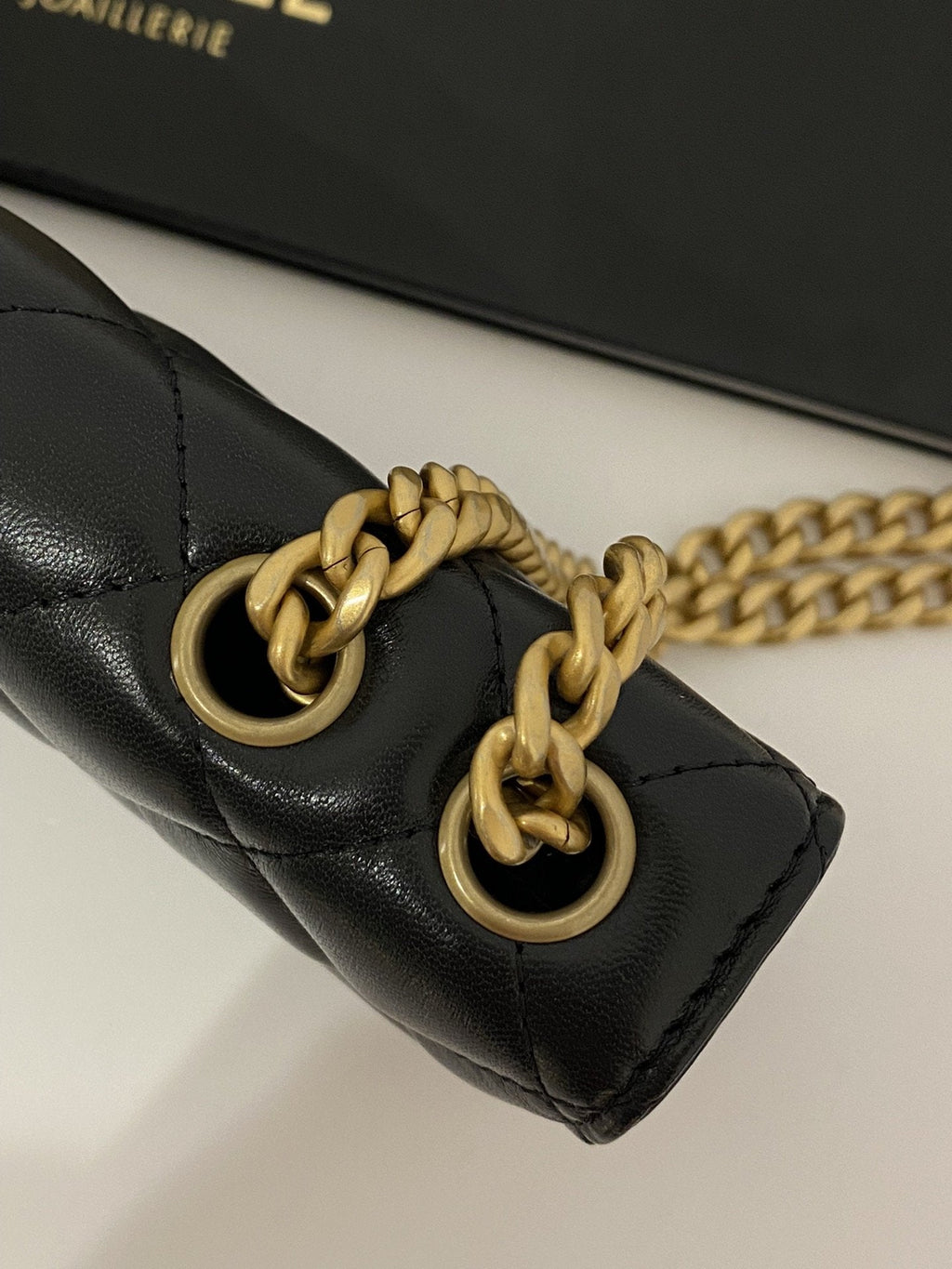 CHL - Wallet With Strap Black For Women Bags 6.7in/17LO