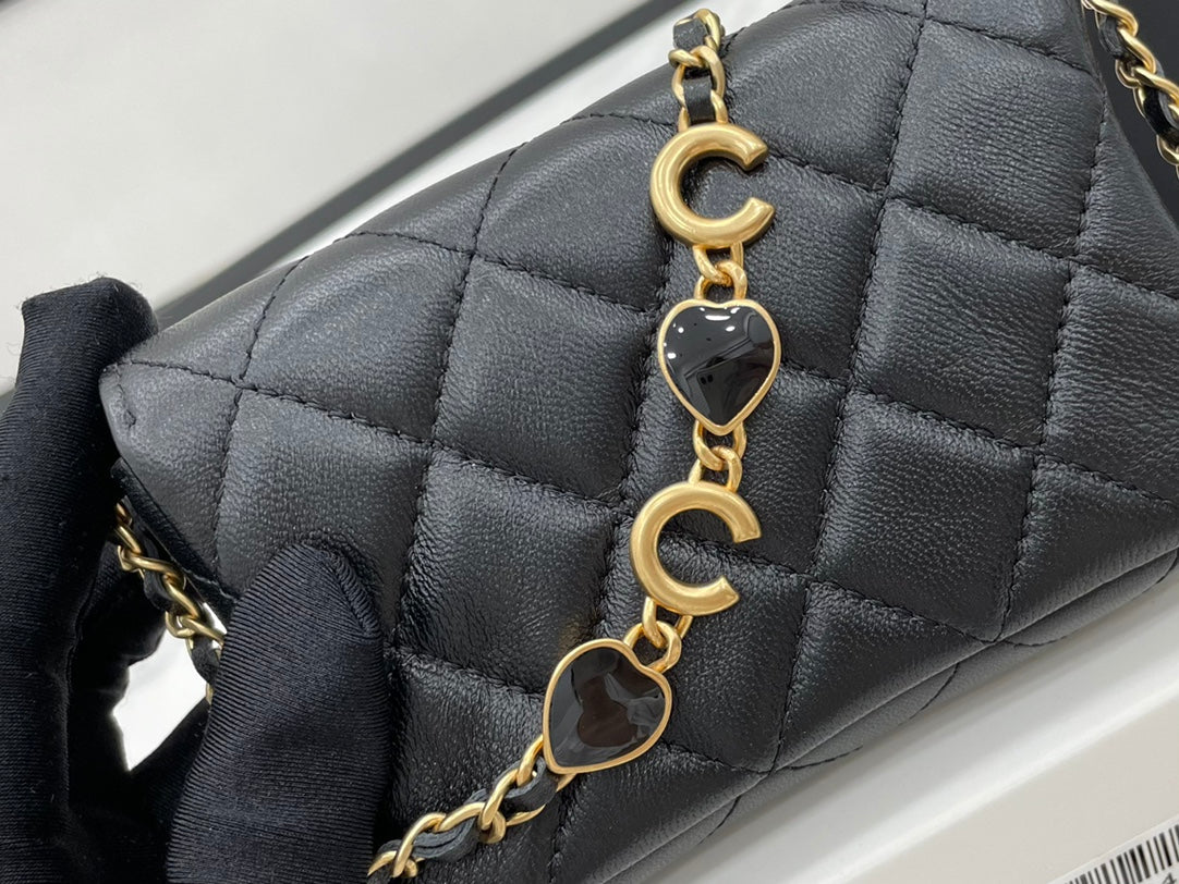 CHL -  Classic Distressed Black For Women Bags 4.7in/12LO