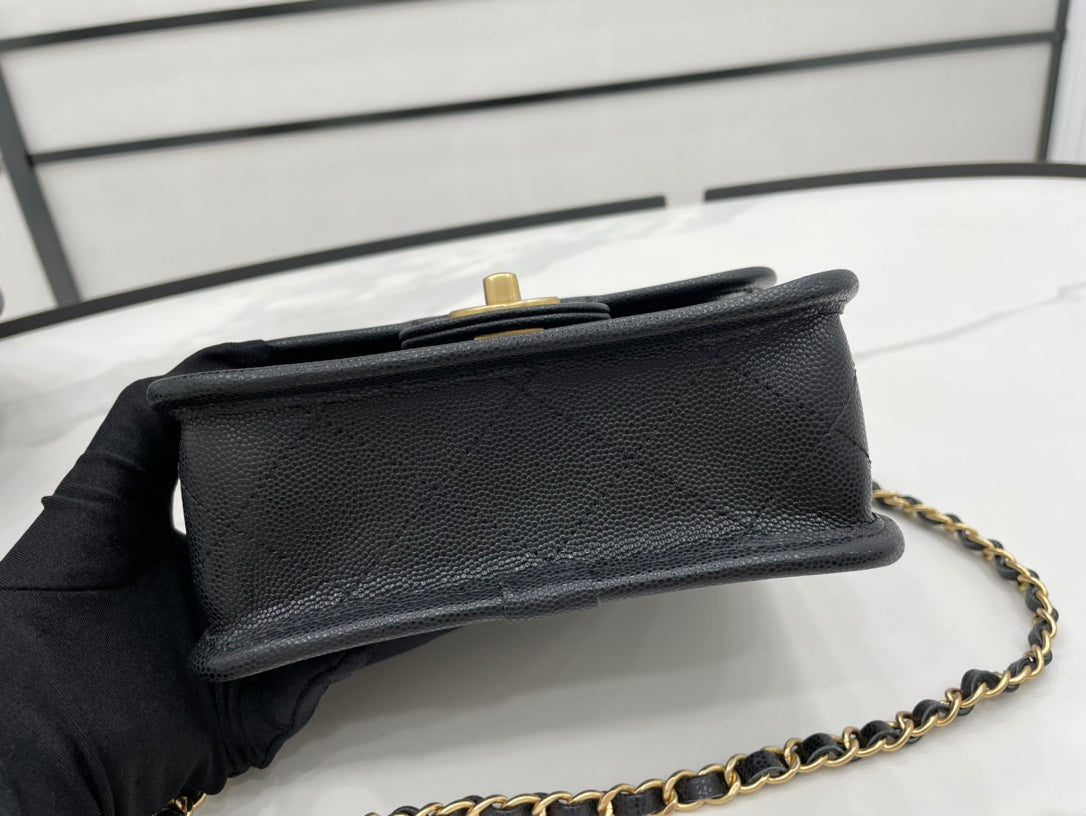 CHL -  22K Flap Bag Black For Women Bags 8.1in/20.5LO