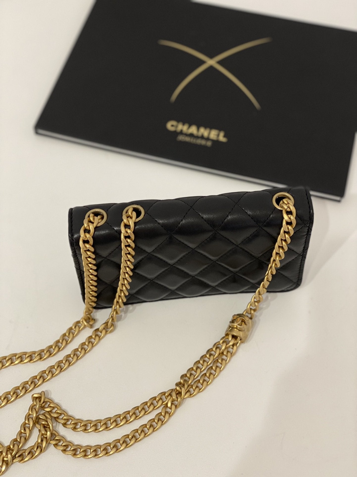 CHL - Wallet With Strap Black For Women Bags 6.7in/17LO