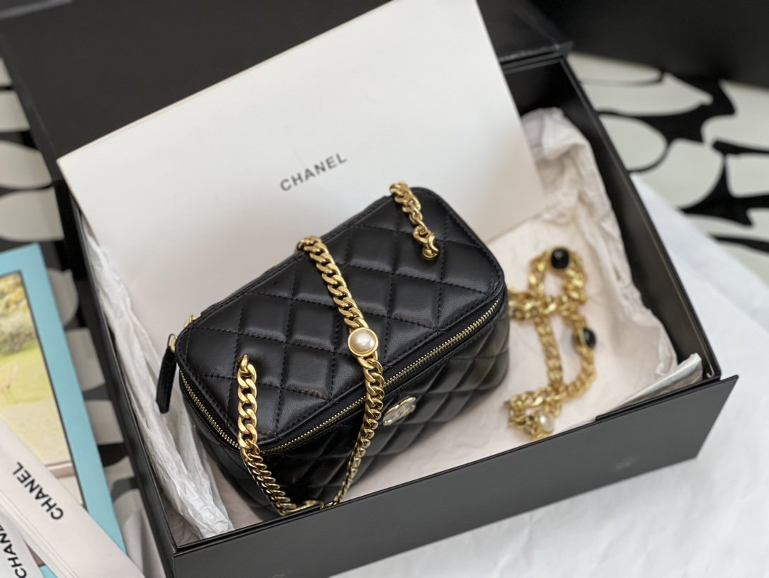 CHL - Vanity With Chain Black For Women Bags 6.2in/16LO
