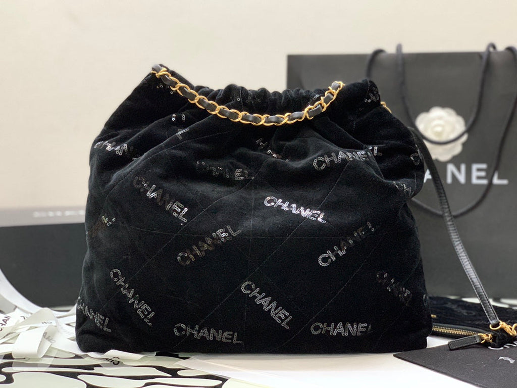 CHL - Medium CHL - 22 Handbag Black For Women Bags 16.4in/42LO AS3261 B09102 94305
