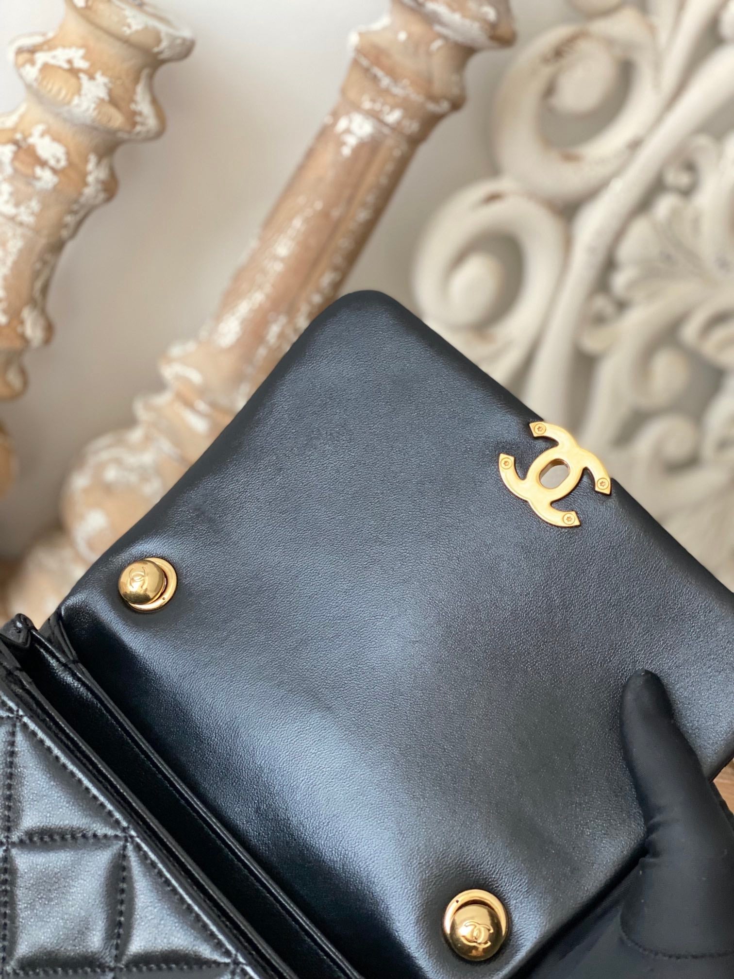 CHL -  Classic Diamond Flap Bag Black For Women Bags 9.1in/23LO