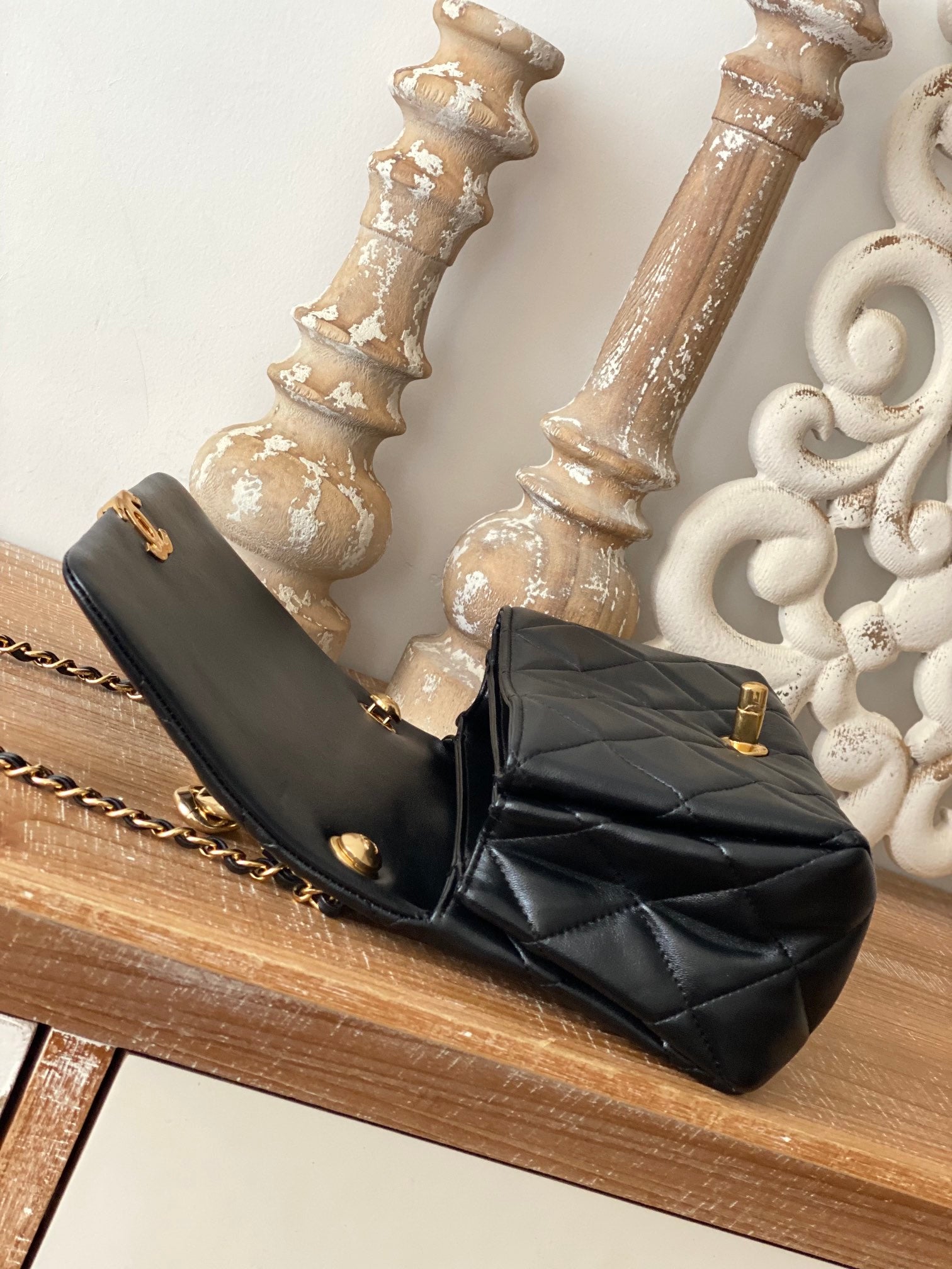 CHL -  Classic Diamond Flap Bag Black For Women Bags 9.1in/23LO