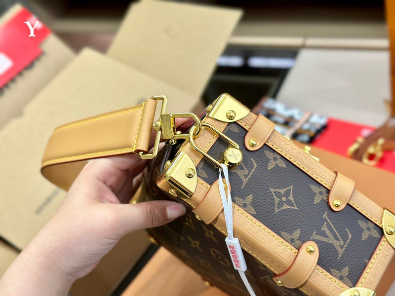 LO - LV Bags - 15089