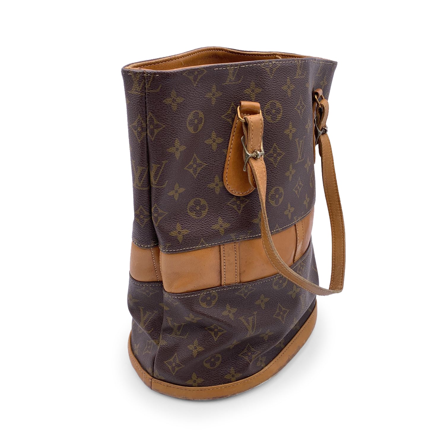 LO-LV bags 2832
