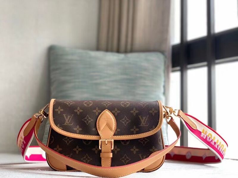 LO - LV Bags - 15619