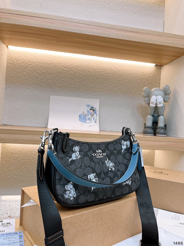 LO - CCH Bags - 202