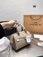 LO - CCH Bags - 380