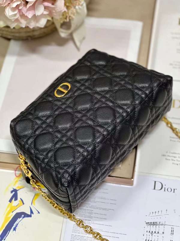 LO - DYOR   BAGS FOR WOMEN - FASHION LUXURY BAGS 023