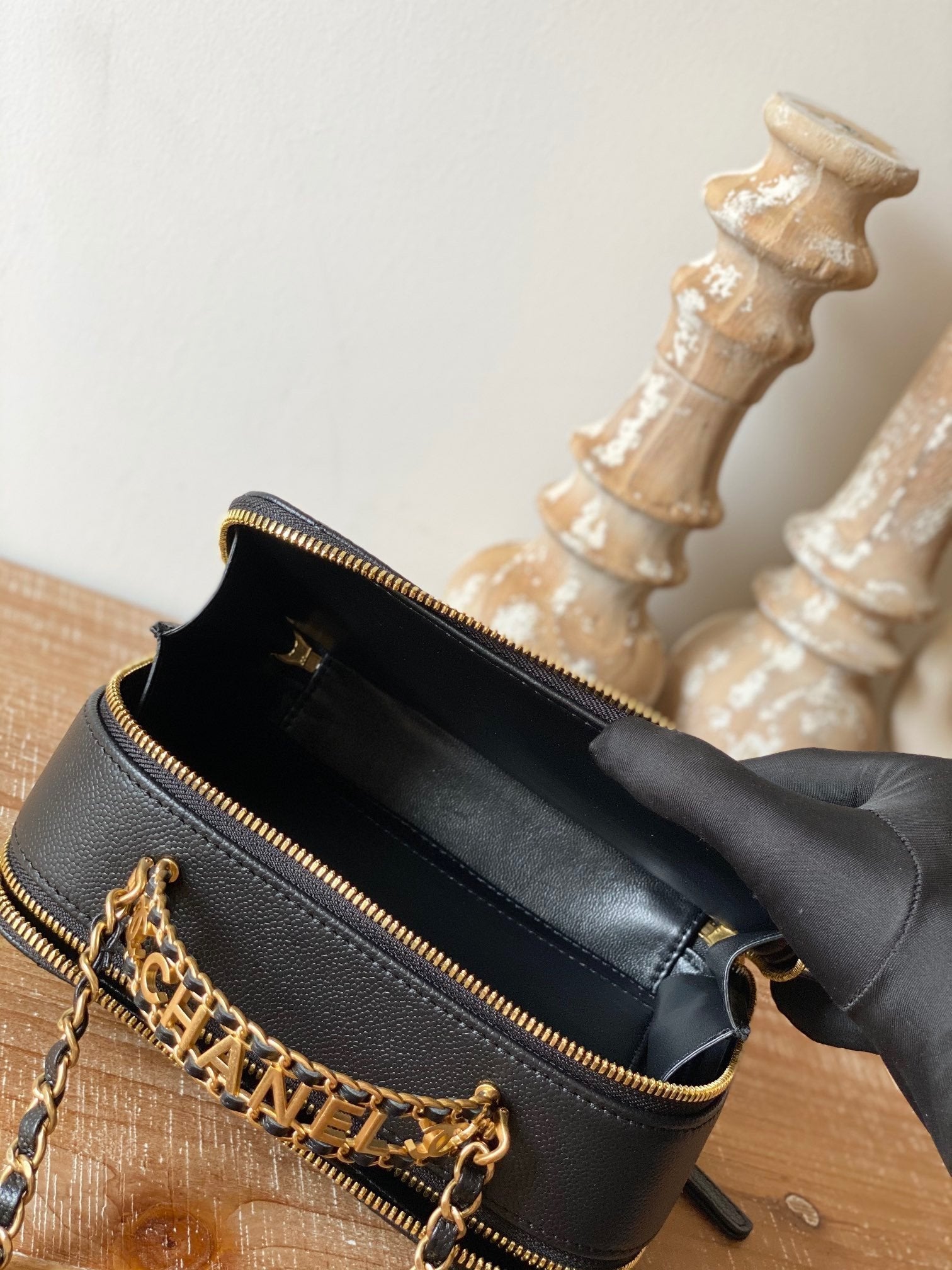 CHL -  Small Vanity Case Gold Hardware Black For Women Handbags, Shoulder Bags 5.9in/15LO AS3228 B08008 94305