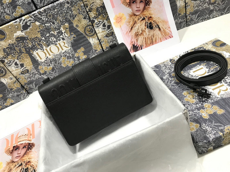 LO - DYOR   BAGS FOR WOMEN - FASHION LUXURY BAGS 230