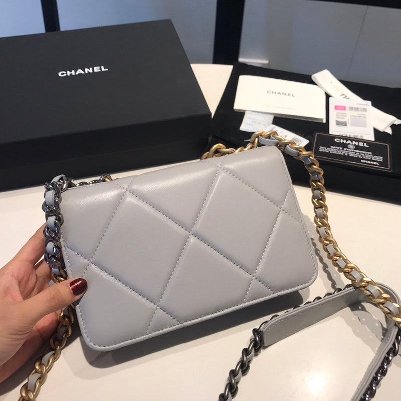 LO - CHL  BAGS FOR WOMEN - FASHION LUXURY BAGS - 944
