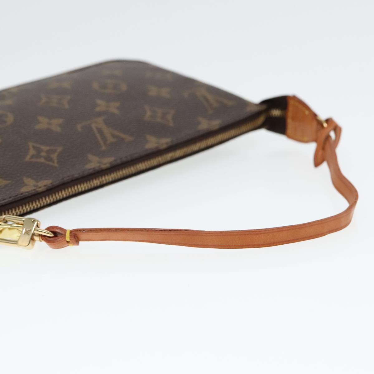 LO-LV bags 1560