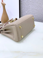 LO - HMS Luxury Bags - 547