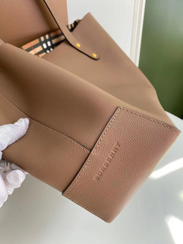 LO - B-BERRY BAGS - 240