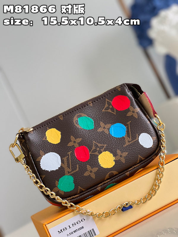 LO - LV Bags - 15705