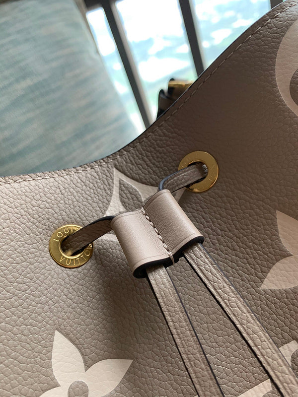 LO - LV Bags - 16165