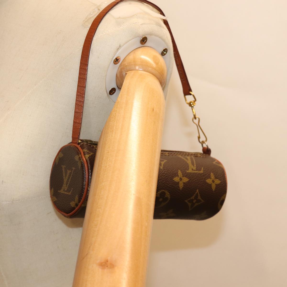 LO-LV bags 930