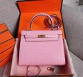 LO - HRMS LUXURY BAGS - 750