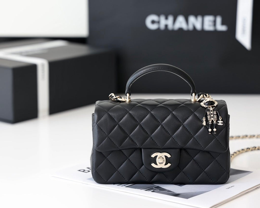 CHL -  Flap Bag Mini Doll Handle Bag 20LO Black