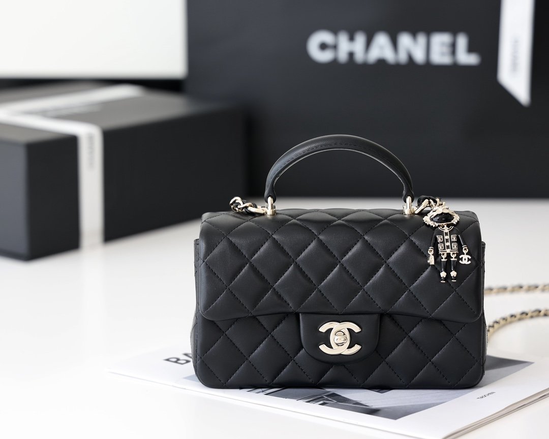CHL -  Flap Bag Mini Doll Handle Bag 20LO Black