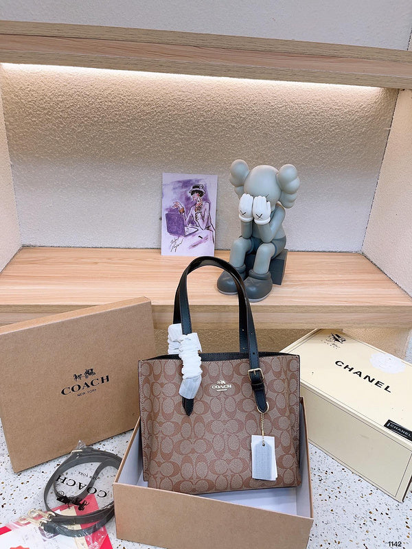 LO - CCH Bags - 143